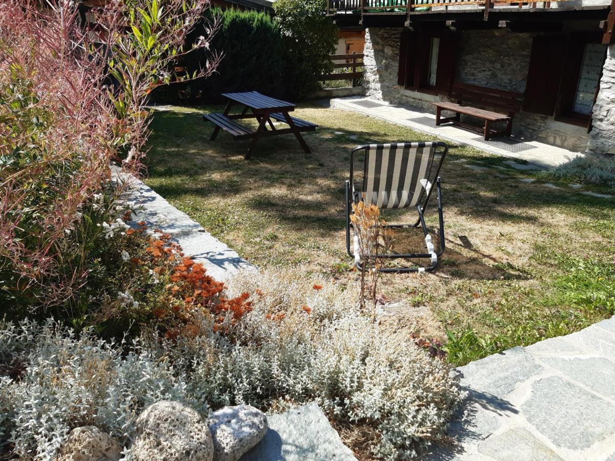 Sauze D'Oulx Ciabot La Garituela With Garden - Wifi- Close To The Chairlift Exterior photo